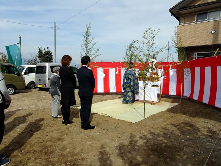 Sさん地鎮祭を行いました